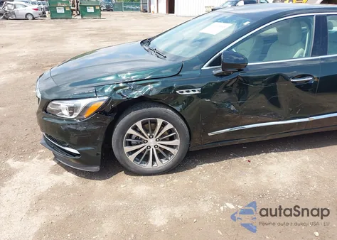 2017 Buick Lacrosse Essence z USA, uszkodzony, nr VIN 1G4ZP5SS2HU173288